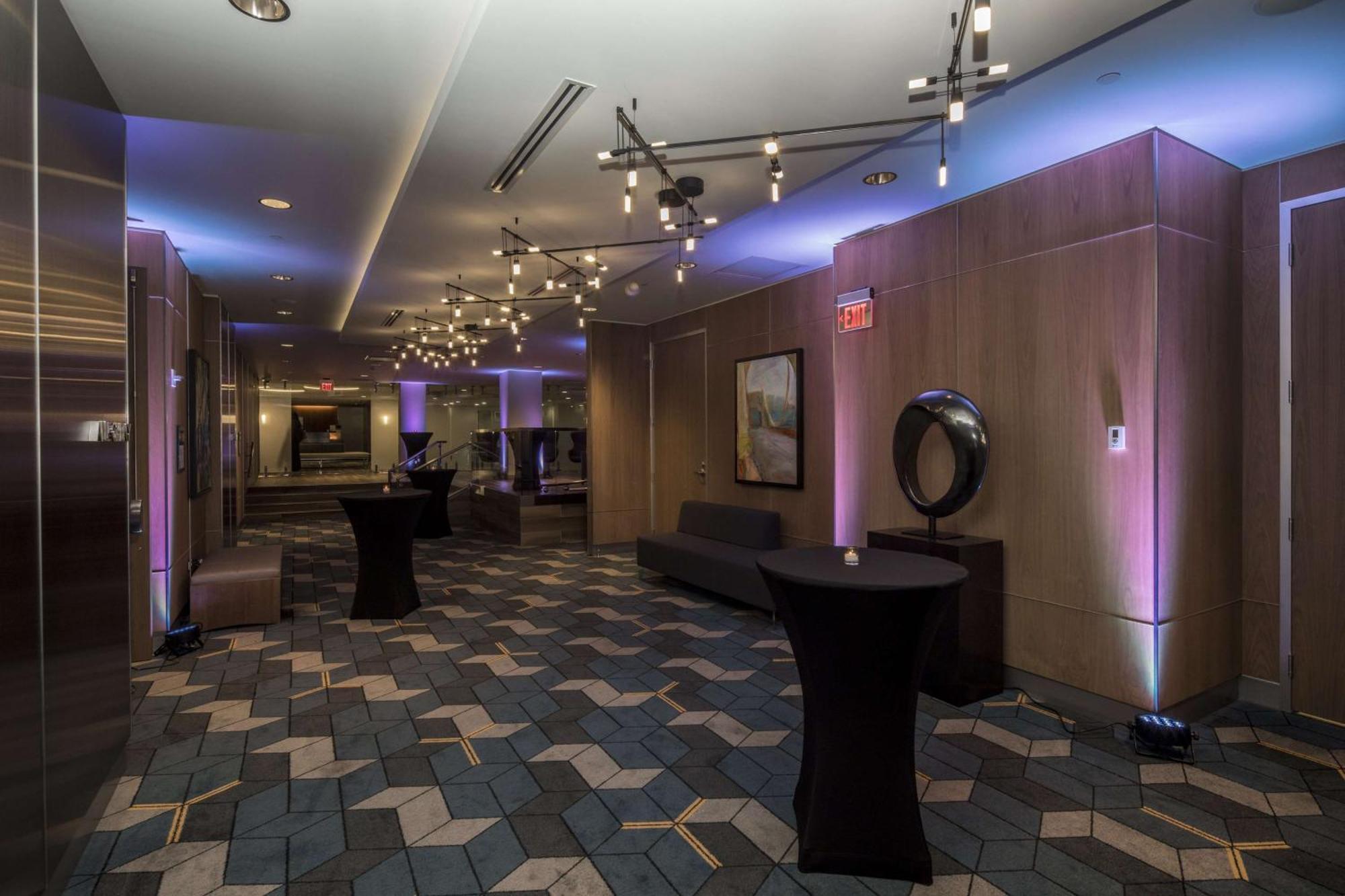 Doubletree By Hilton Hotel & Suites Pittsburgh Downtown Exteriér fotografie